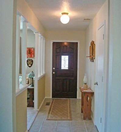 3rd image of 9200 Cascajo Dr NE