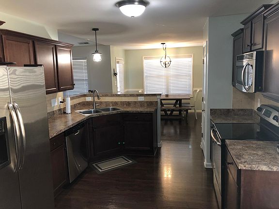 2nd image of 290 Stockbridge Dr