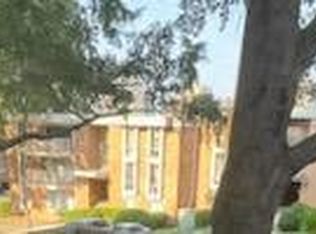 2634 Fort Farnsworth Rd #1B, Alexandria, VA 22303