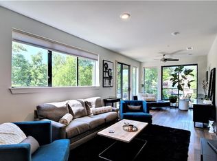 1615 E 7th St UNIT 203, Austin, TX 78702