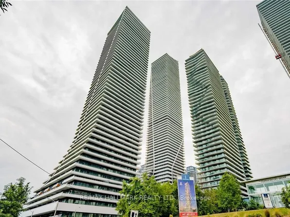 30 Shore Breeze Dr, Toronto, ON