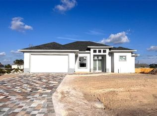 2917 NE 5th Ave, Cape Coral, FL 33909