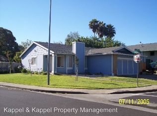 185 Valhalla Ct, Vacaville, CA 95687