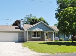 3064 South St, East Troy, WI 53120