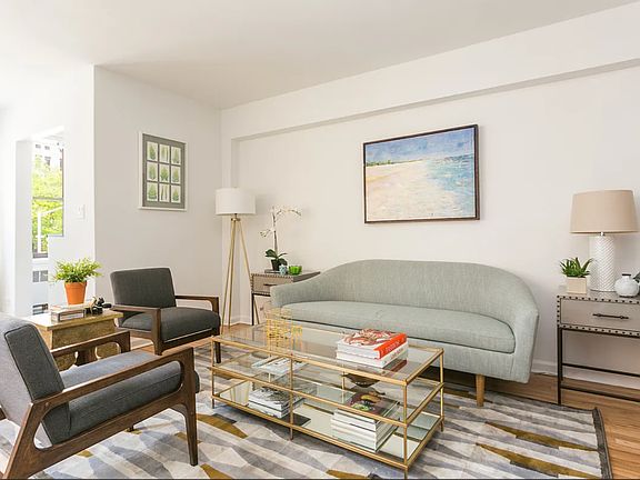3rd image of 85 4th Ave APT 5F