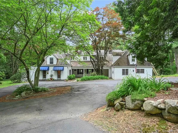 134 Chestnut Land Road, New Milford, CT 06776