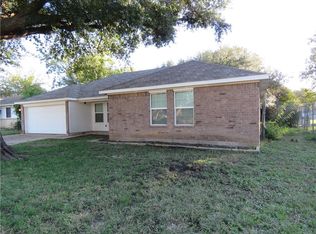 413 Celeste St, Everman, TX 76140