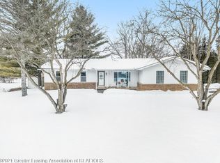 439 Fowlerville Rd, Fowlerville, MI 48836
