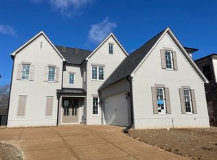 1470 Covington Wood Ln N, Collierville, TN 38017