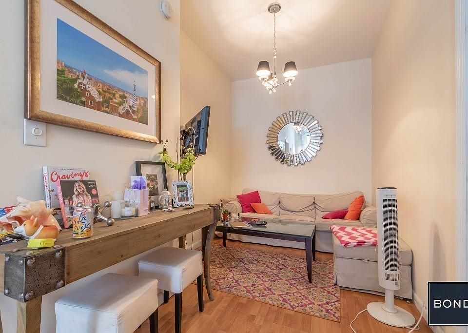 1st image of 718 2nd Ave APT 3