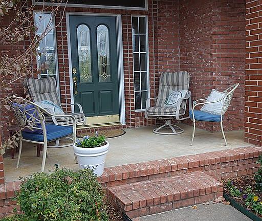 4th image of 3315 Larkspur Ln