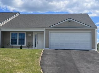 245 Bird Nest Dr NW, Christiansburg, VA 24073