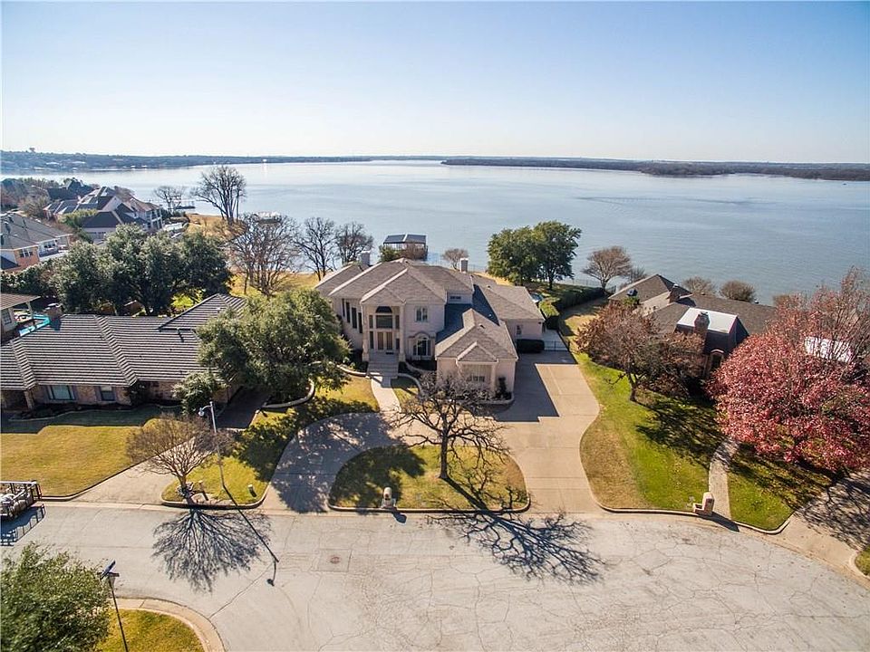 1st image of 2104 Englishoak Dr