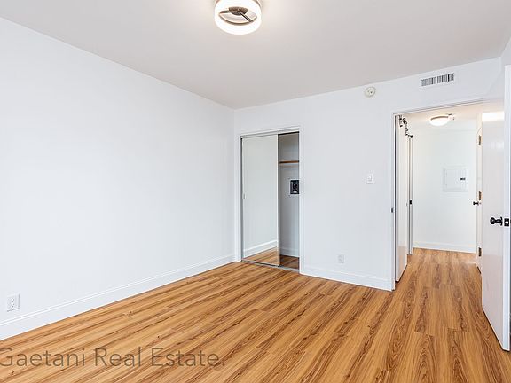 4th image of 167 21st Ave APT 202