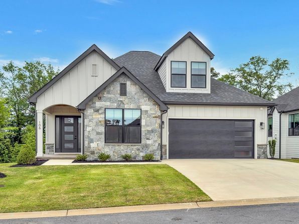 106 Winding Rock Rd, Simpsonville, SC 29680