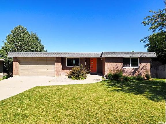 2nd image of 2387 E Cavalier Dr