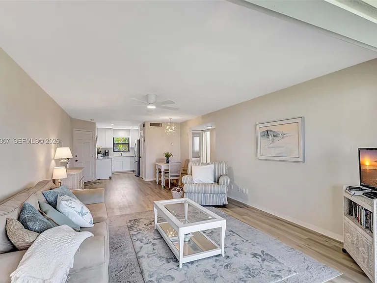 755 Saturn St #G202 — Photo 29