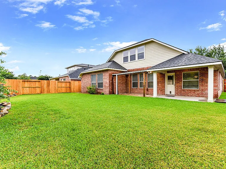 28259 Daystrom Ln — Photo 6