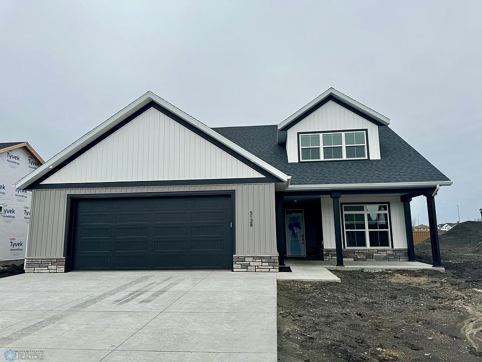 1st image of 5128 Mira Way W