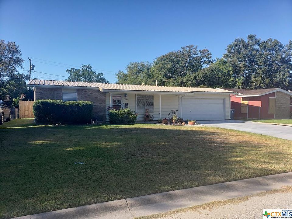 1st image of 511 Fairmont Dr