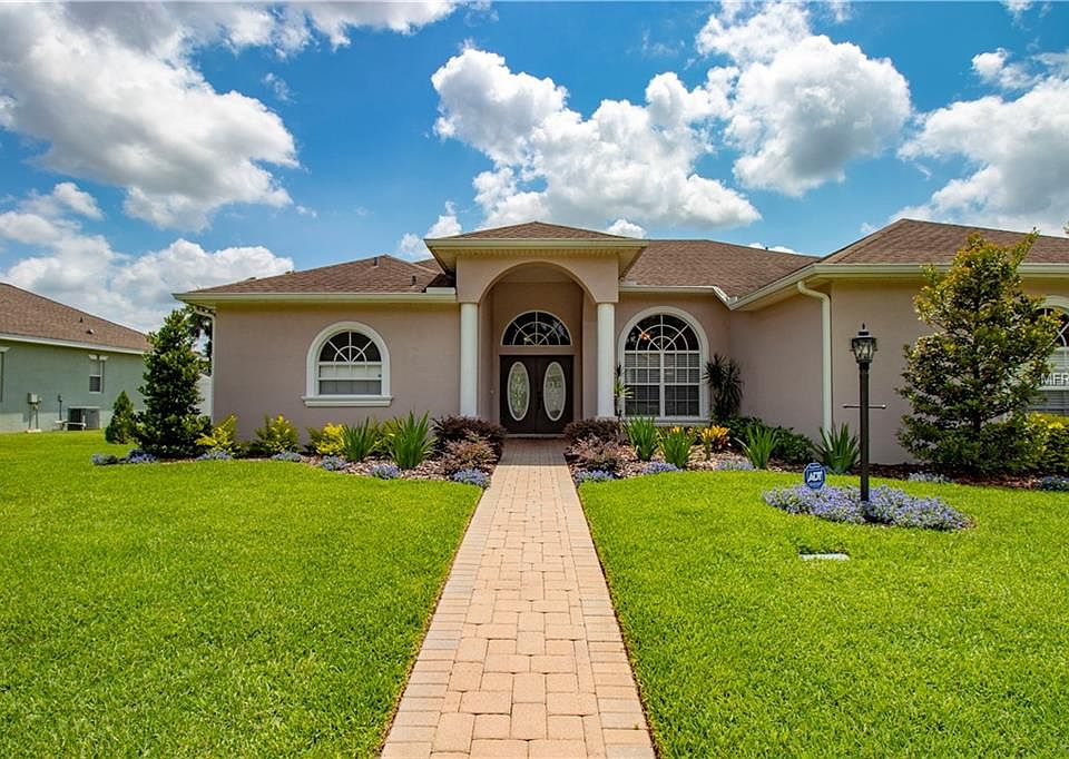 1st image of 1716 Oakwood Estates Dr