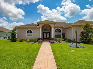 1716 Oakwood Estates Dr, Plant City, FL 33563