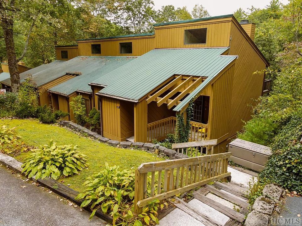1st image of 257 Meadow Way #1627