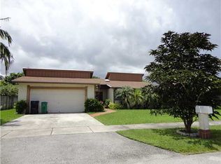 10444 SW 127th Ct, Miami, FL 33186