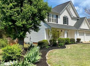 112 Stapleford Park Dr, Greenville, SC 29607