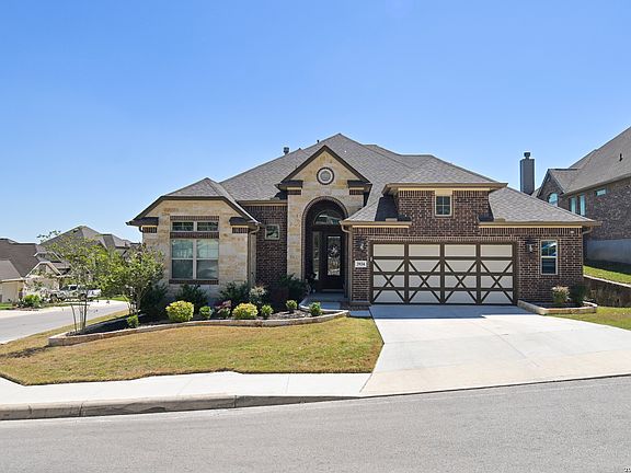 2nd image of 3934 Preserve Rise