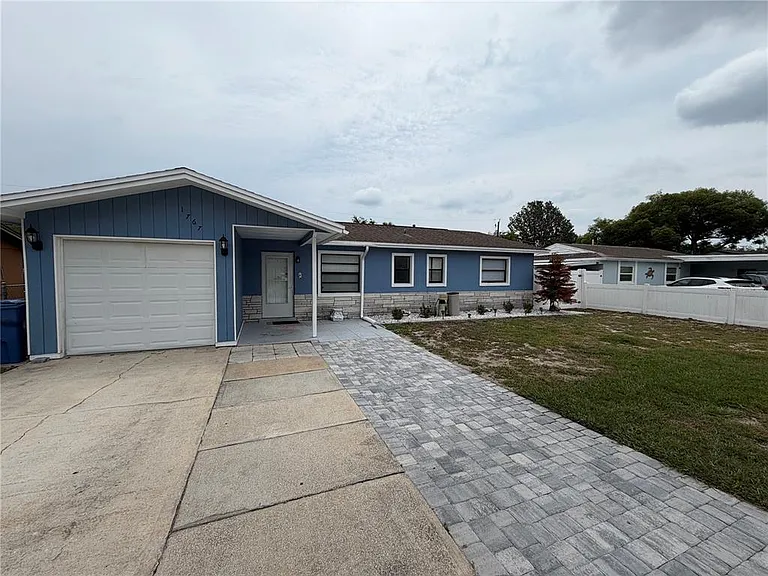 1767 Valencia Ave — Photo 1