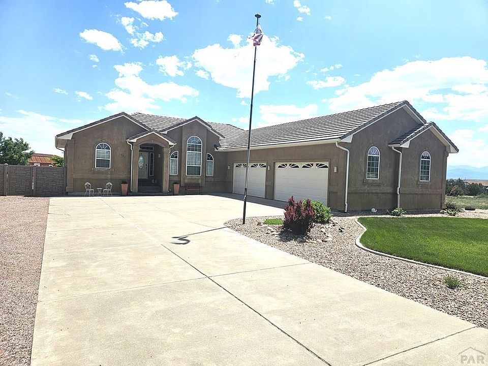 1st image of 438 S Arriba Dr