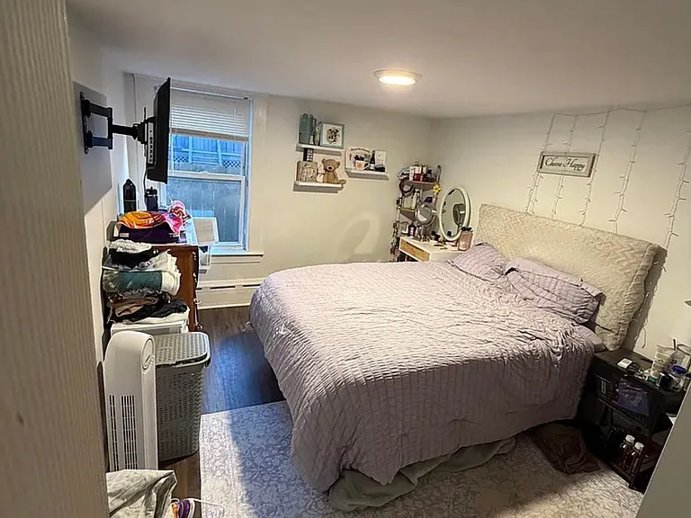 12 Mount Auburn St — Photo 11