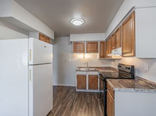 Willow Lake Apartments, Keizer, OR 97303