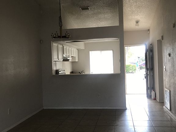 3rd image of 4705 Almond Willow Dr