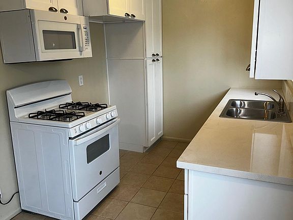 5th image of 7945 Willis Ave APT 5
