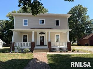 1144 S Main St, Jacksonville, IL 62650