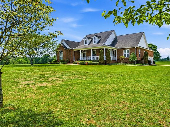 2nd image of 435 County Road 249