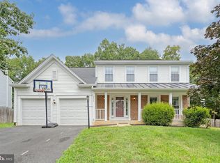 3376 Labourn Dr, Woodbridge, VA 22193