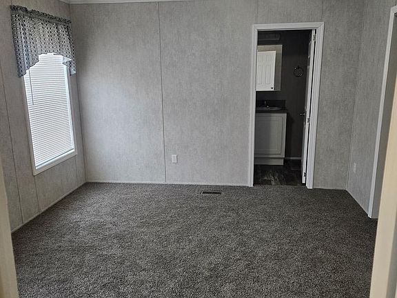2nd image of 10505 Cedarville 8 3 Dr