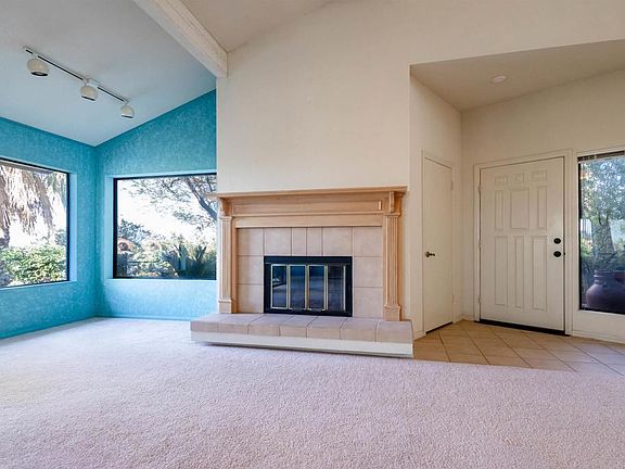 4th image of 4683 Desert Vista Dr