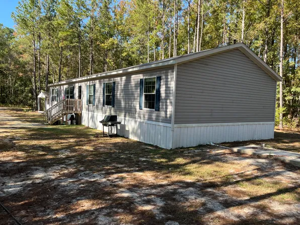 900 Weans Rd, Walterboro, SC 29488