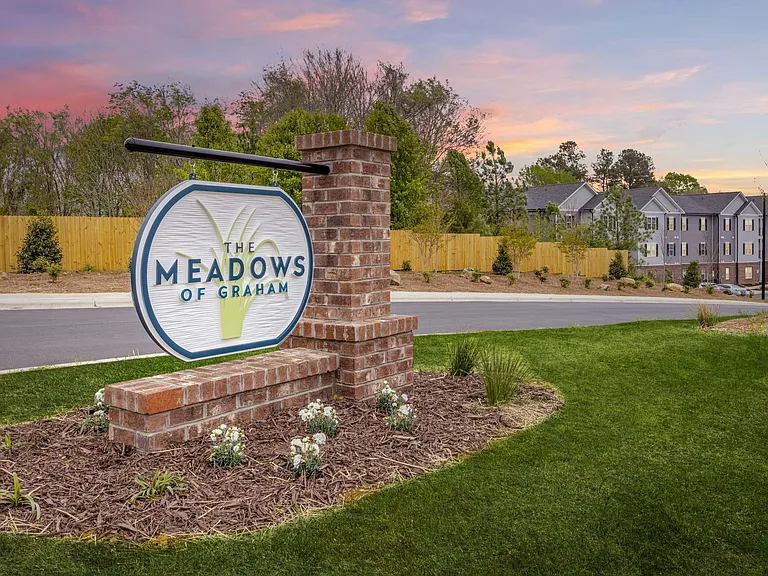 Meadows of Graham Apartments — Photo 28
