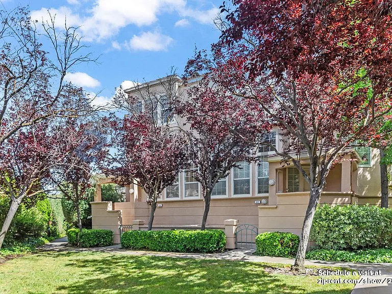444 Alegra Ter — Photo 1