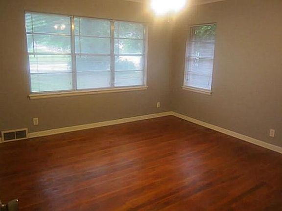 5th image of 1800 Smith Ln
