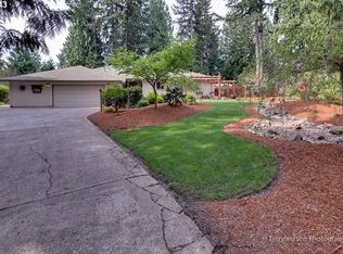 18867 S Forest Grove Loop, Oregon City, OR 97045
