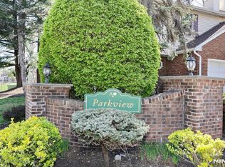 10 Chris Ct, Fair Lawn, NJ 07410