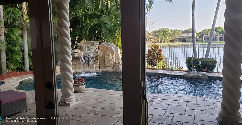 1st image of 4872 NW 59th Ct