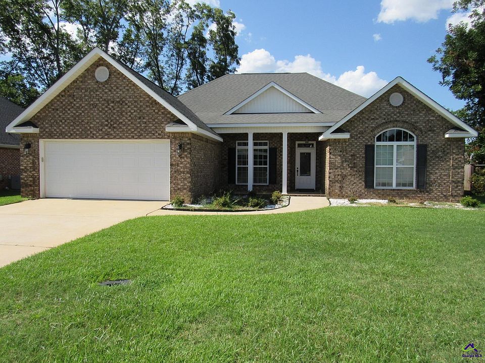 1st image of 504 Cheshire Dr