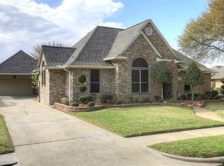5118 Colonial Ct, Pasadena, TX 77505